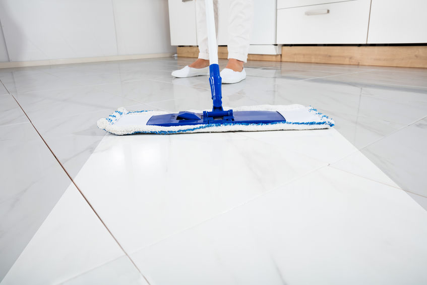 tile cleaning with hot steam